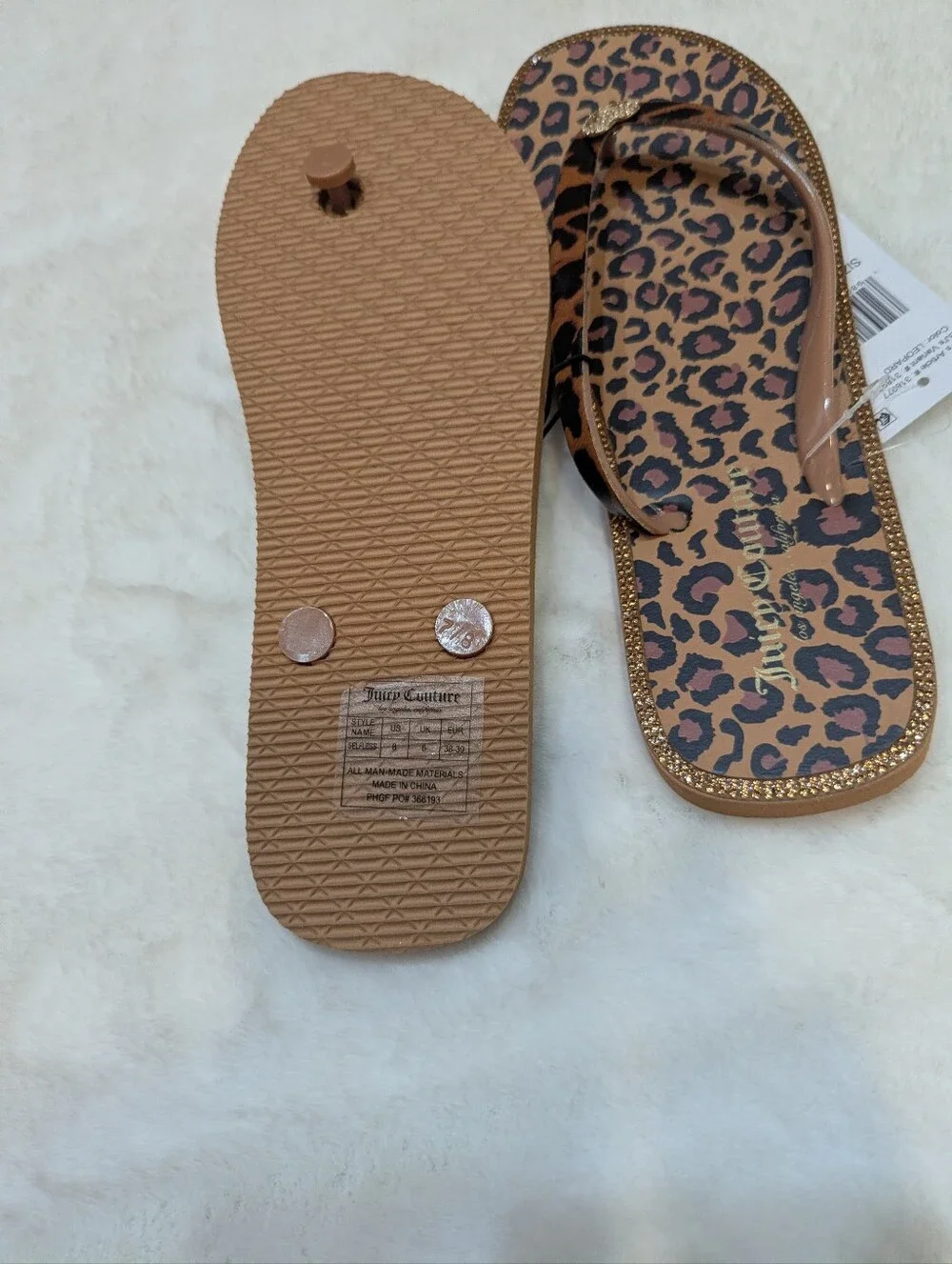 Juicy Couture Y2K Leopard Print Flip Flops